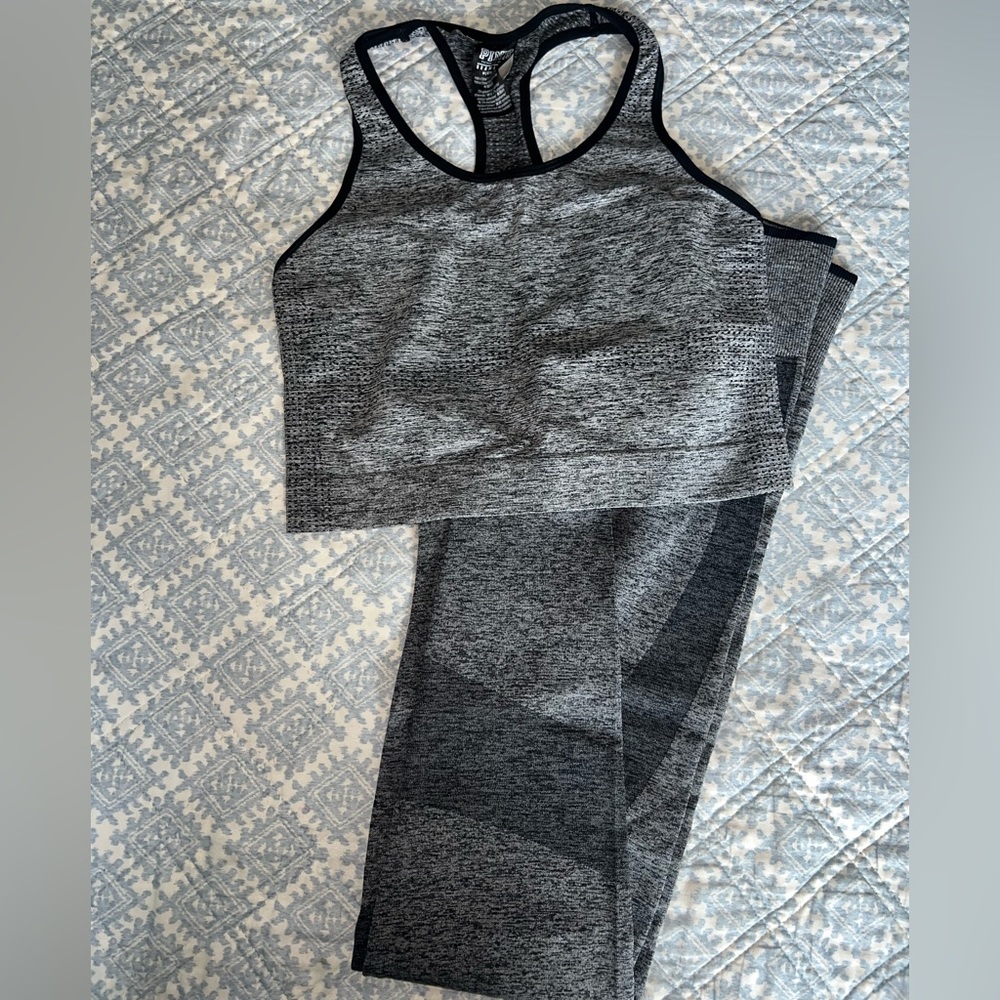 Pink workout set